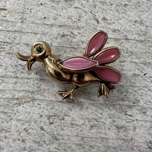 1940s TRIFARI Petalette Pink Poured Glass Gripoix DUCK Brooch Alfred Philippe